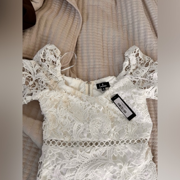 NWT! Lulus White Lace Midi Dress-M - Picture 5 of 5